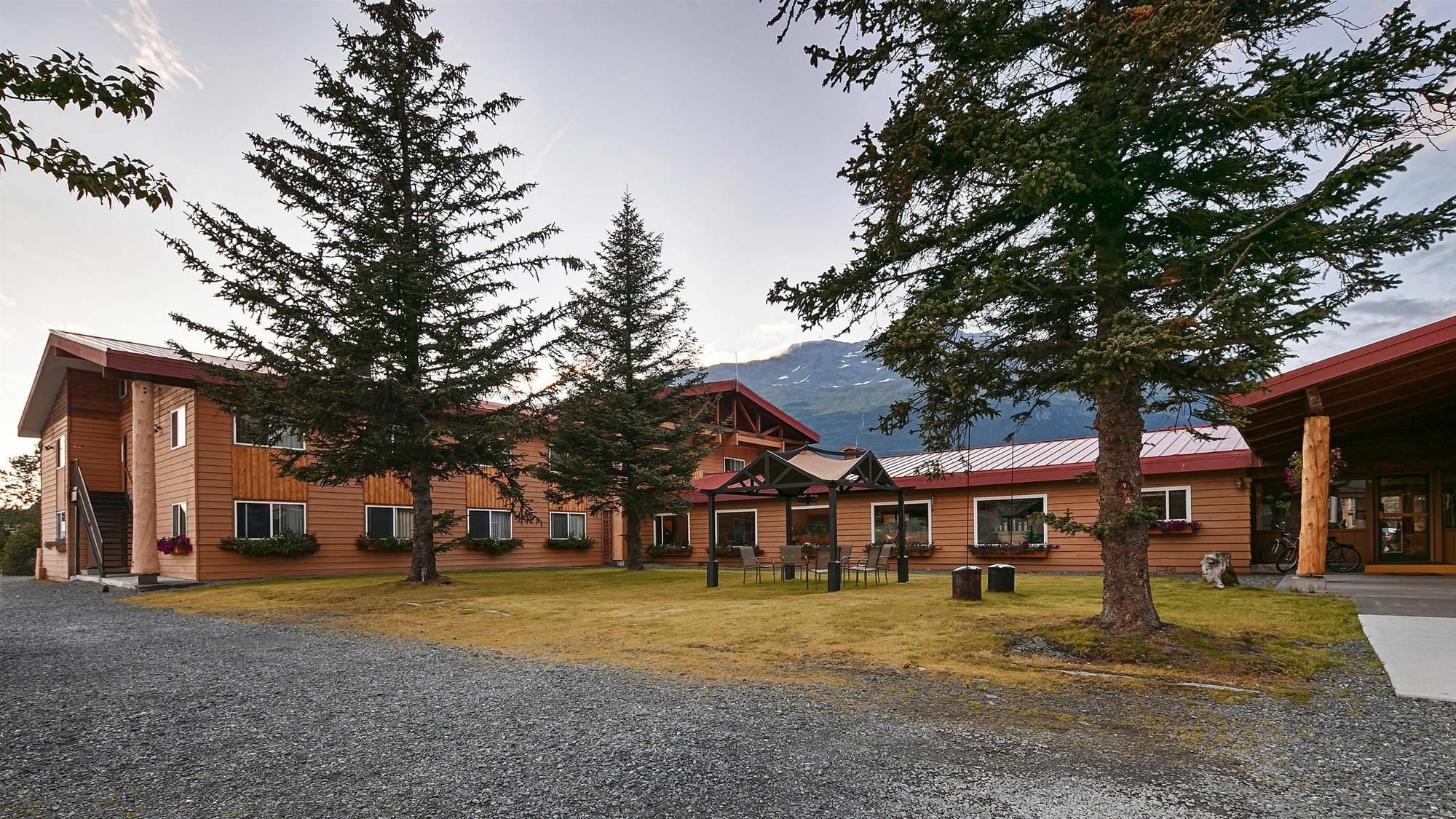 Best Western Valdez Harbor Inn Екстериор снимка
